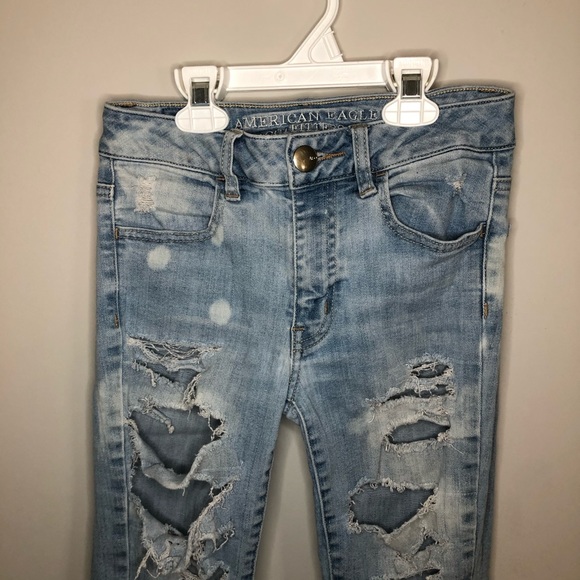 Hi-Rise Ripped Jeggings - Picture 4 of 15